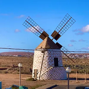https://fuerteventura-apartament-monny-moulin-view-antigua-wi-fi.hotelsfuerteventura.org