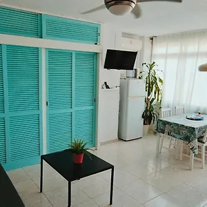 J&h Apartamento